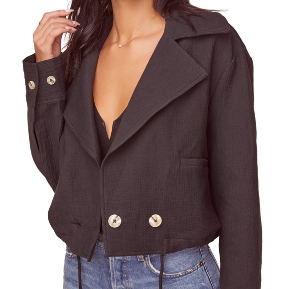 ASTR Jackets & Blazers - ASTR the Label Oversized Cropped Jacket